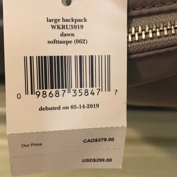 NWT KATE SPADE make offer will sell separate 🎒ONLY THE LARGE ONE IS AVAILABLE. - Picture 2 of 7